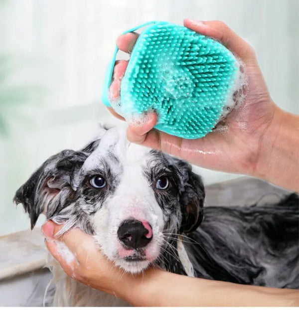 Bathroom Dog Bath Brush Pet Shower Brush Soft Safety Silicone Comb Shampoo Box